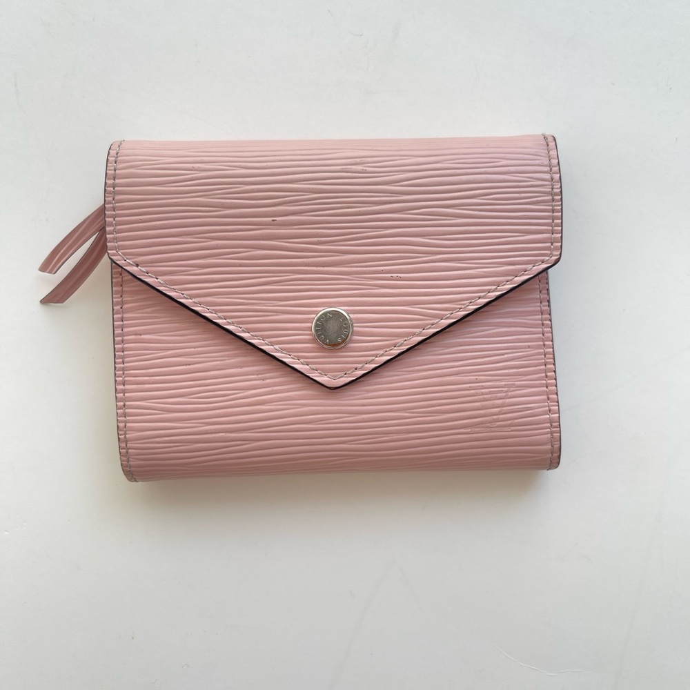 Louis Vuitton Pink Epi victorine wallet